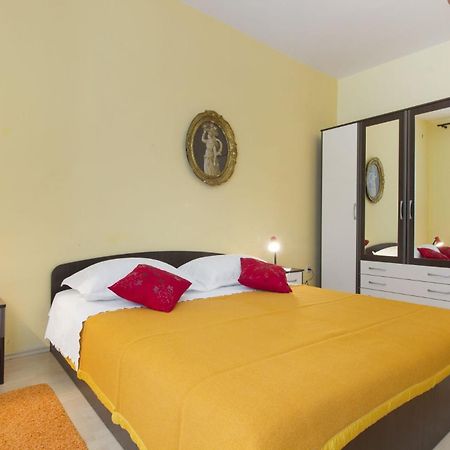 פרימוסטן Apartments Vince מראה חיצוני תמונה